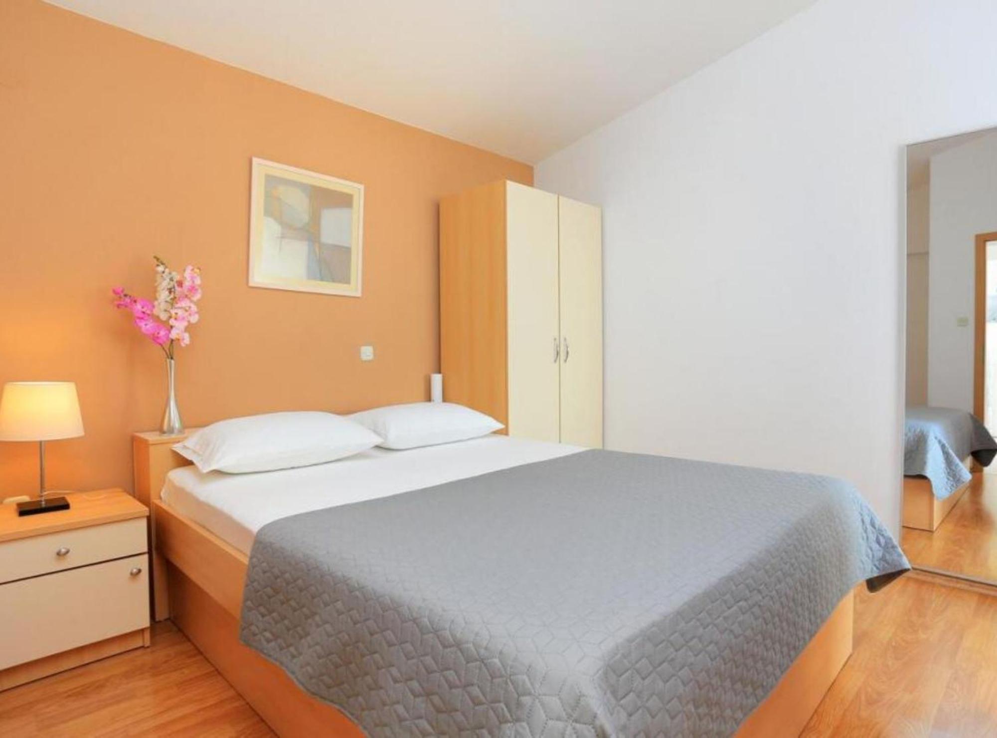 Apartments Roscic ポドゥゴラ エクステリア 写真