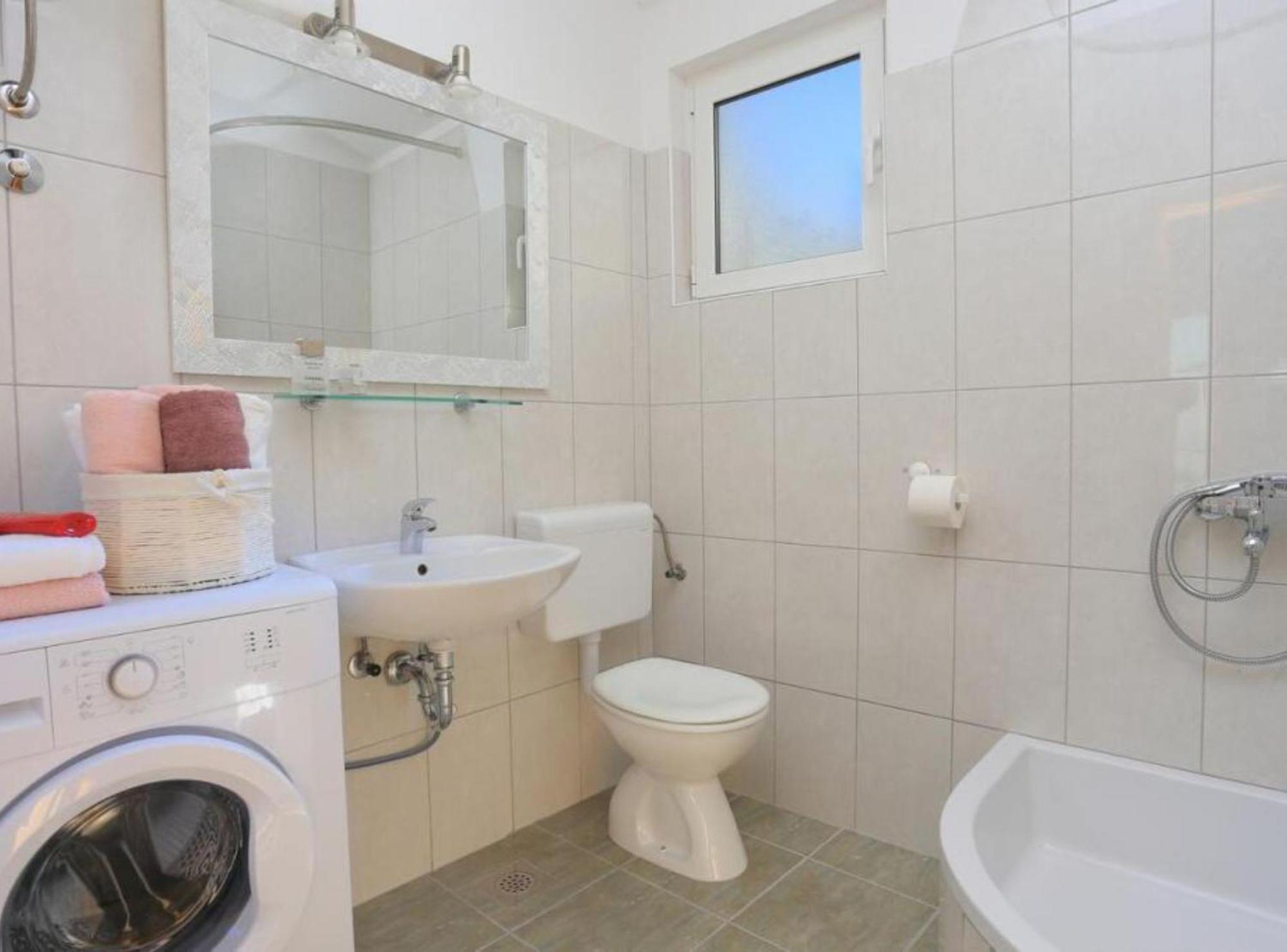 Apartments Roscic ポドゥゴラ エクステリア 写真